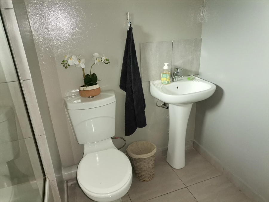 2 Bedroom Property for Sale in Raceway Free State